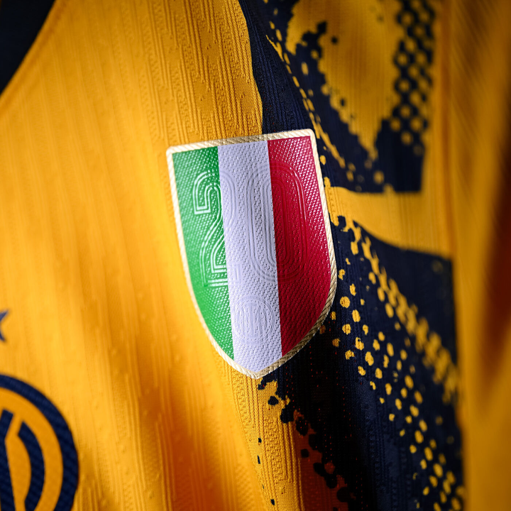 Close-up of the Inter Milan third jersey player version featuring the Italy badge detail